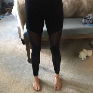 Lorna Jane mesh cut out leggings